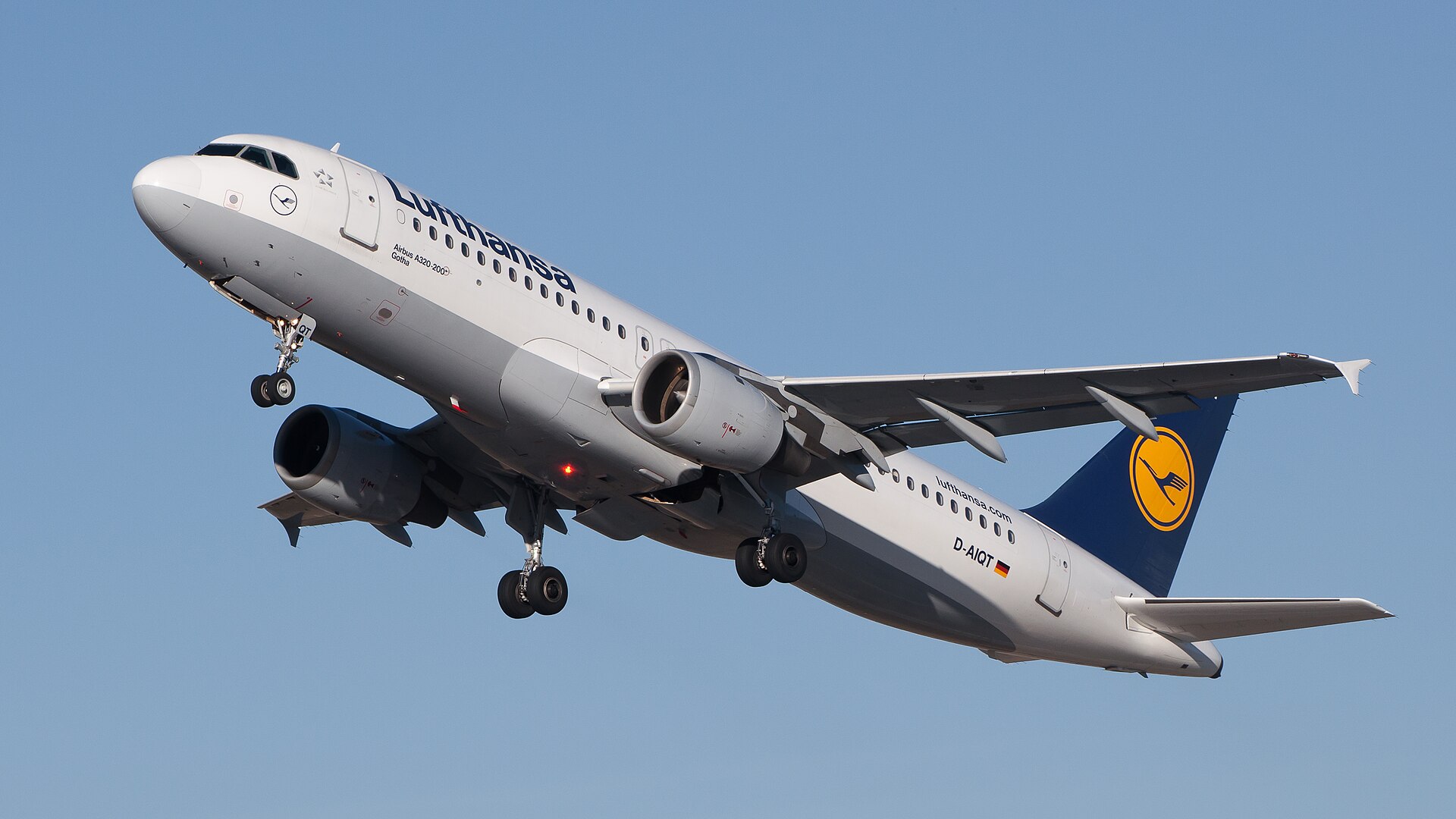 Frontier's $199 unlimited flight pass enters its final weeks