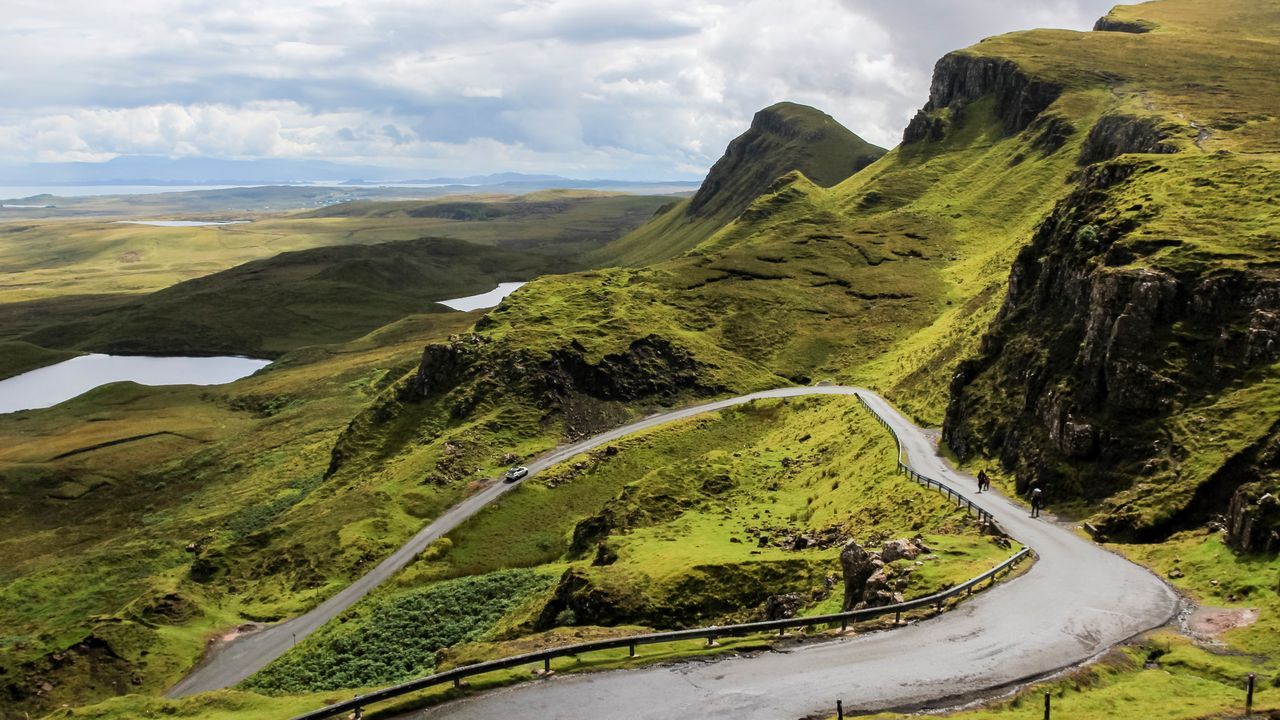 Small Towns to Visit on a Western Scotland Road Trip