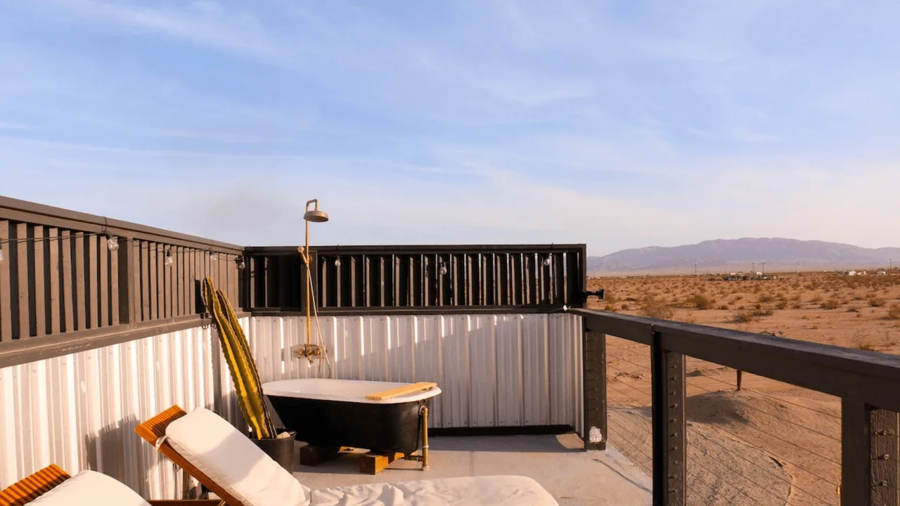 11 Cozy Airbnbs With Hot Tubs for Relaxing Getaways