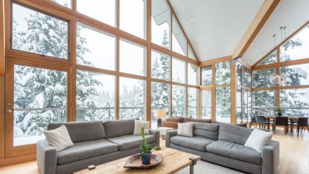 18 Best Airbnbs for Ski Vacations, From Vermont to the Canadian Rockies